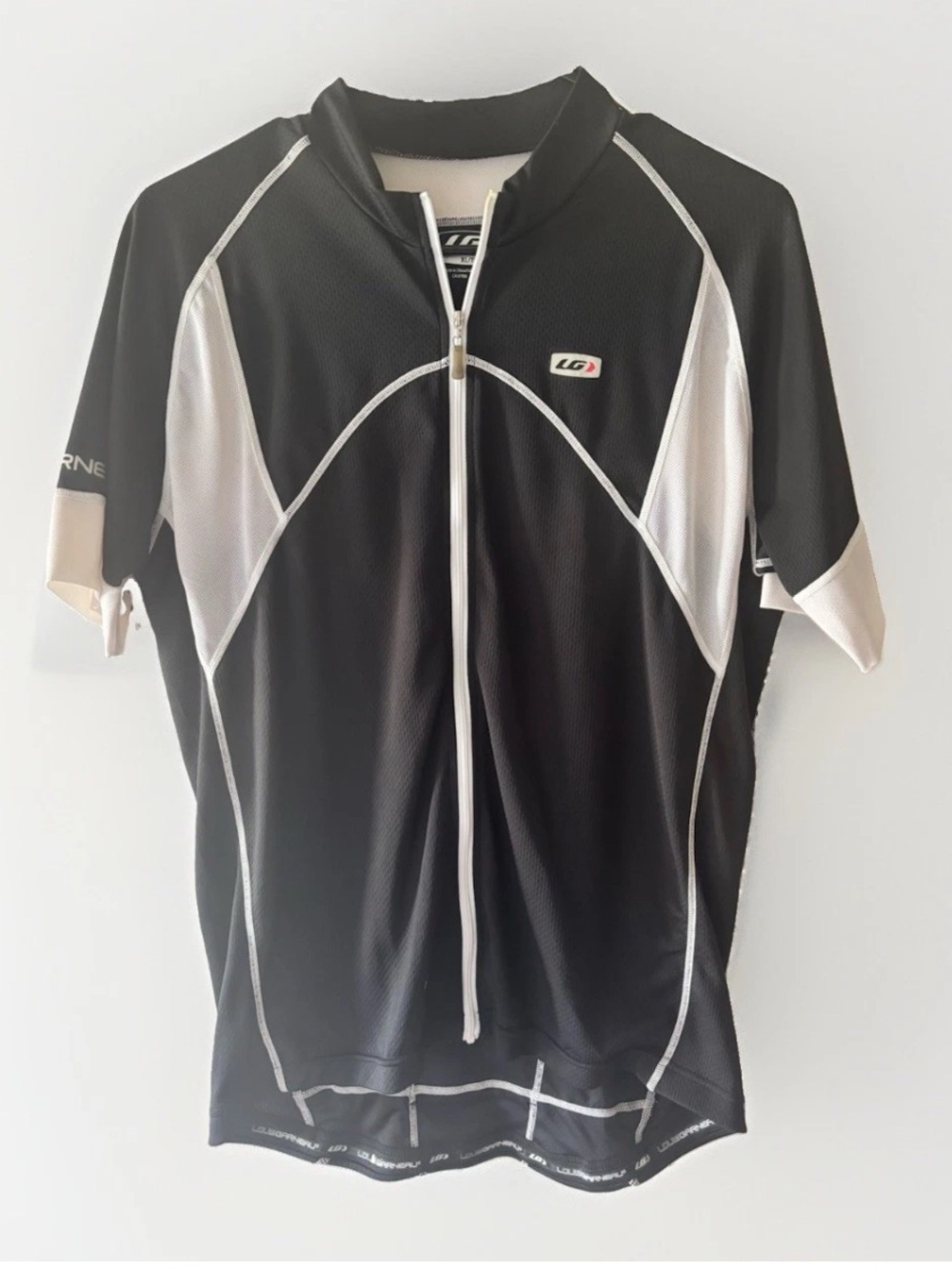 Louis Garneau Men's Short Sleeve Cycling Jersey in Black and White